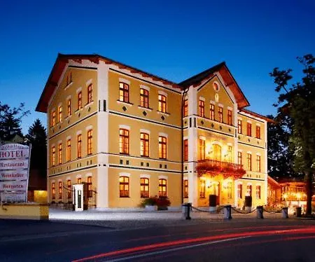 Hotel&Restaurant Waldschloss-2