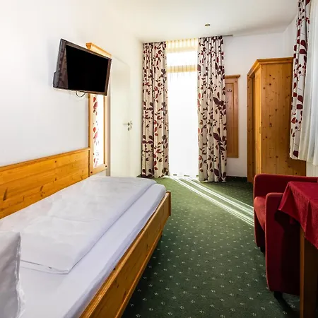 Hotel Gruenberger-3
