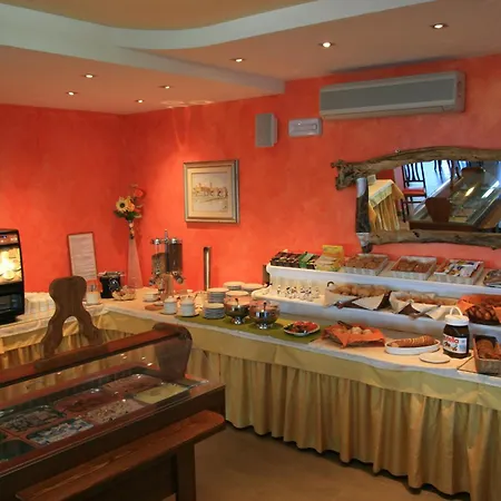 Hotel Merano-3