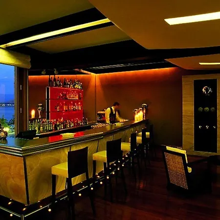 Amphitryon Hotel-3
