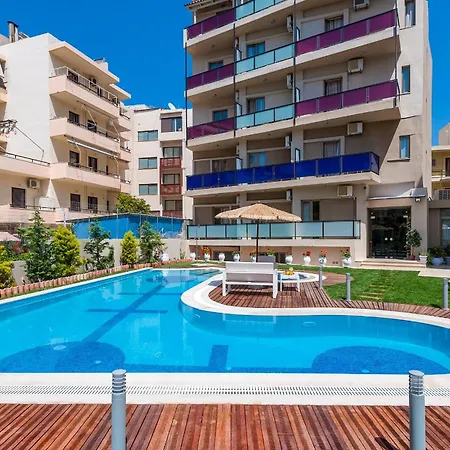 Leonidas Hotel & Apartments-2
