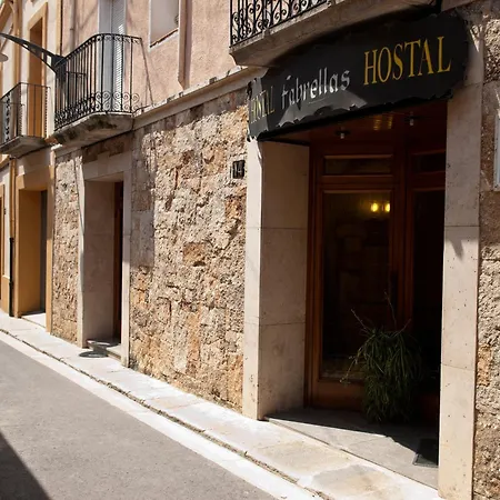 Hostal Fabrellas-2