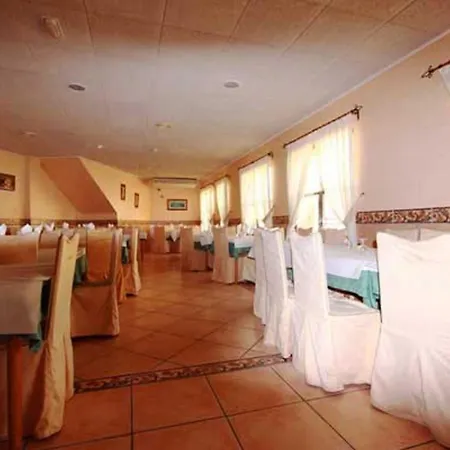 Hotel Paloma-3