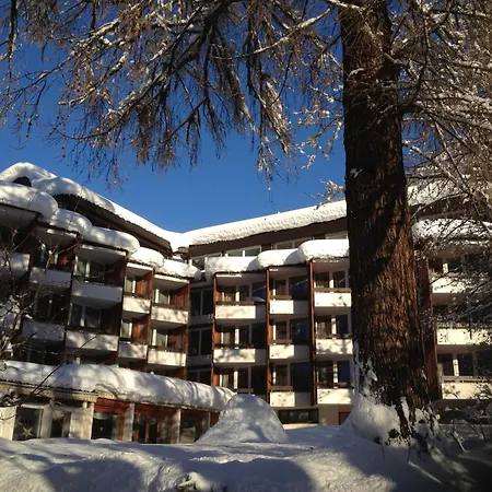 Hotel Quellenhof Leukerbad-2