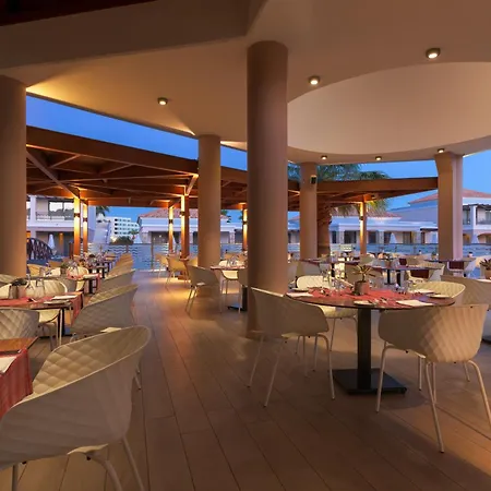 La Marquise Luxury Resort Complex-3
