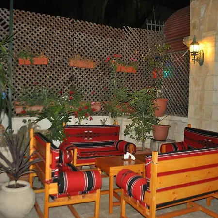 Azzahra Boutique Hotel & Restaurant - Jerusalem-3