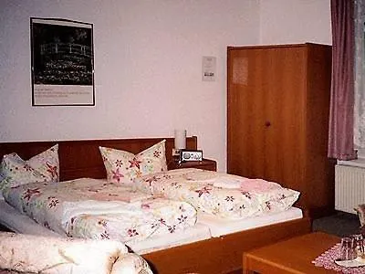 Haus am Pfaffenteich-2