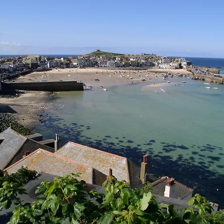 Primrose House St. Ives-2