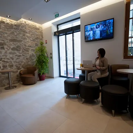 Central Hotel-3