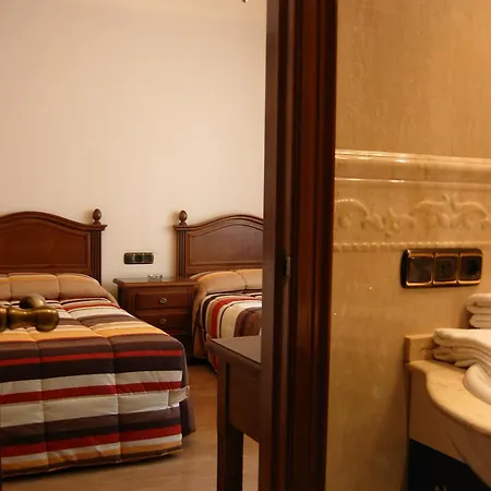 Hostal Granada-3