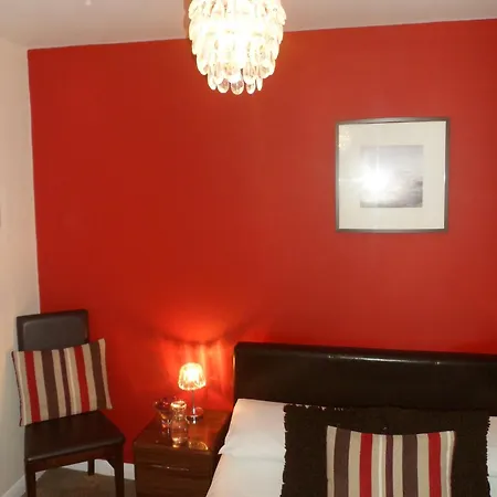 Senlac Guesthouse-3