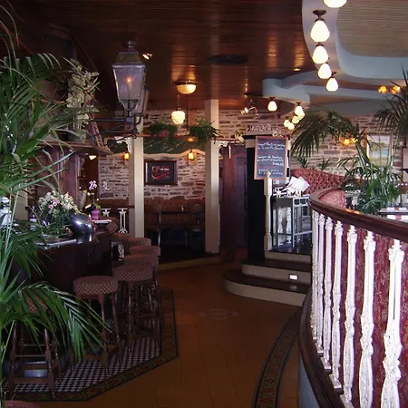 Hotel Restaurant Le Cap-3