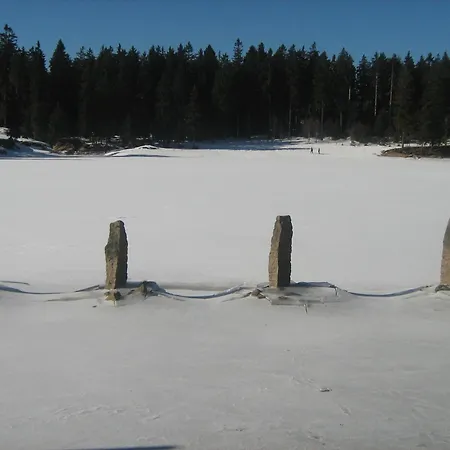 Kleines Berghaus-2