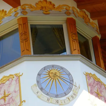 Hotel Garni Concordia - Dolomites Home-2