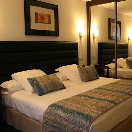 Hotel Villa Rosario II, Edificio Moderno-3