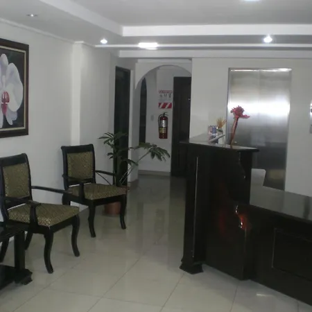 Hotel Plaza Real-3