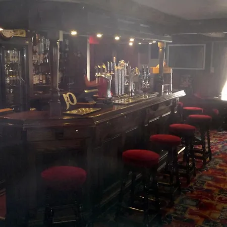 Rose And Crown Hotel-2