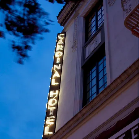 Cardinal Hotel-2