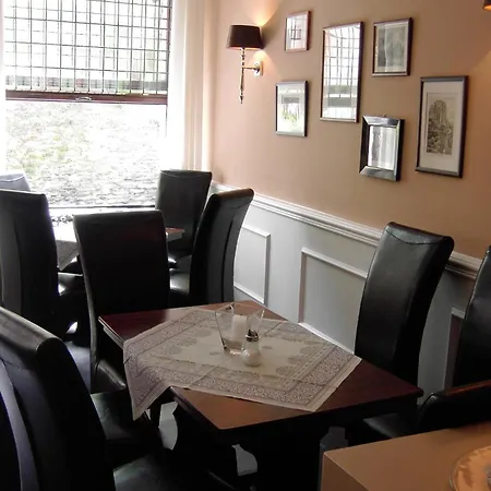 Hotel-Cafe-Burg Stahleck-2