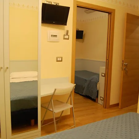 Hotel Centrale-3