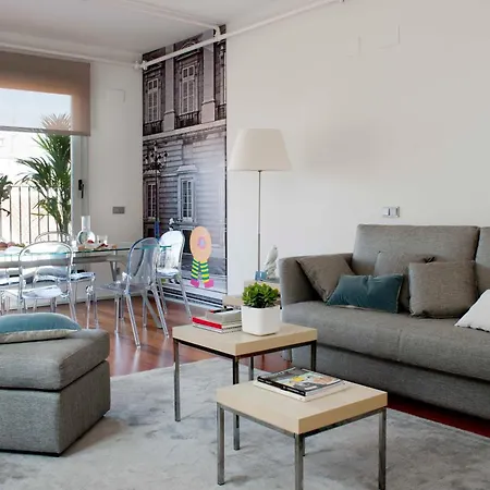 Eric Voekel Boutique Apartments - Madrid Suites-3