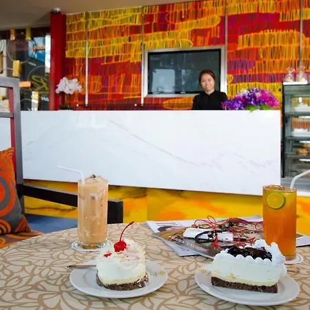 Tongtara Riverview Hotel-3