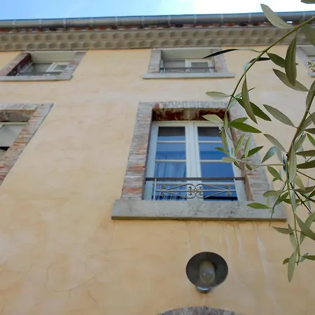 La Maison Vieille Maison D'Hotes & Gites-2