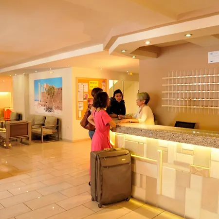 Carina Hotel-2
