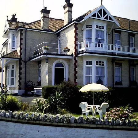 Varley House-3
