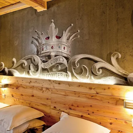 Anova Hotel & Spa-3