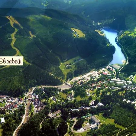 Elisabeth Pension-2