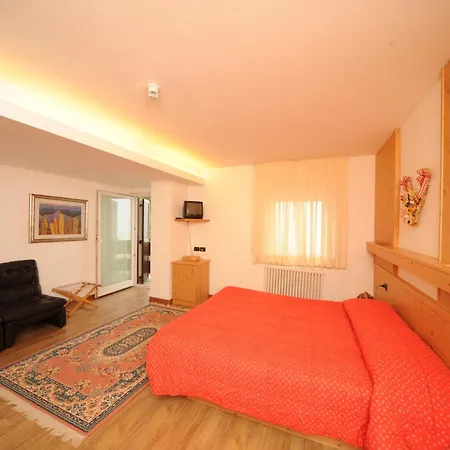 Hotel Compet-2