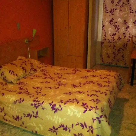 Hostal Neptuno-3