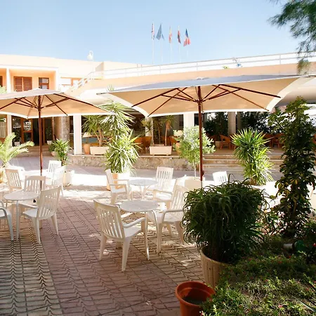 Hotel Avenida-2