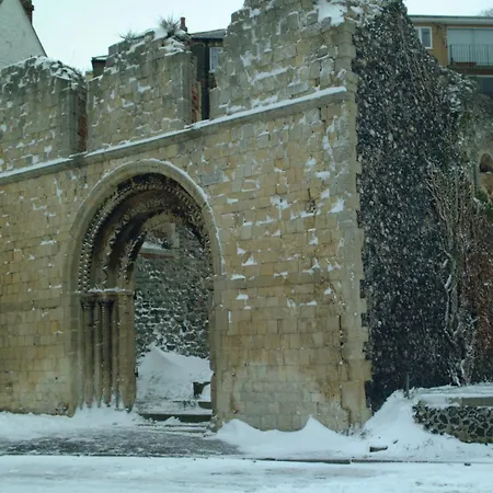 Castle House Guest House-3