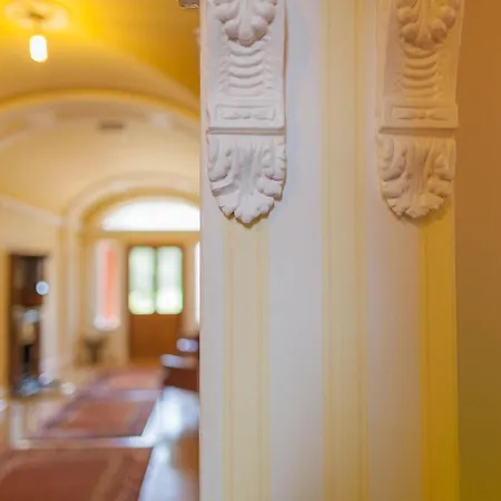 Woodland House Hotel-2