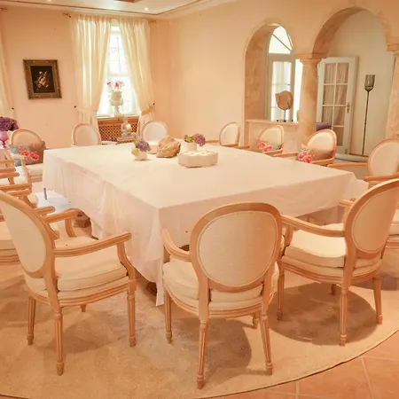 Villa Adolphine-3