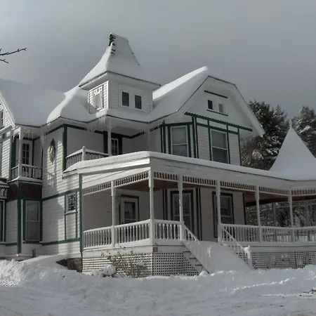 Antique Rose Inn Windham-3