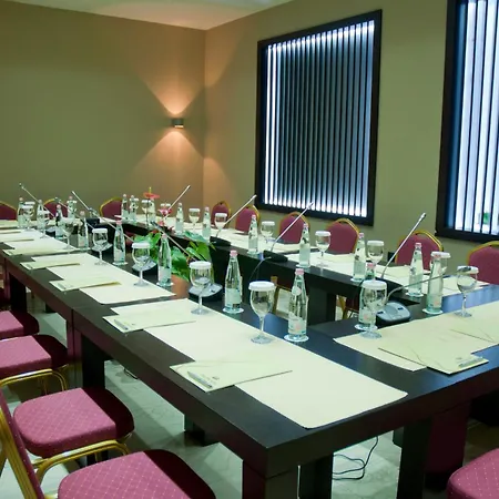 Monarc Hotel-2