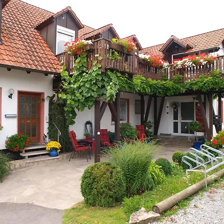Kirschberghof Gästehaus und Weinverkauf-3