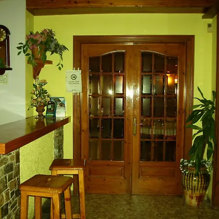 Hostal L'Escon-3