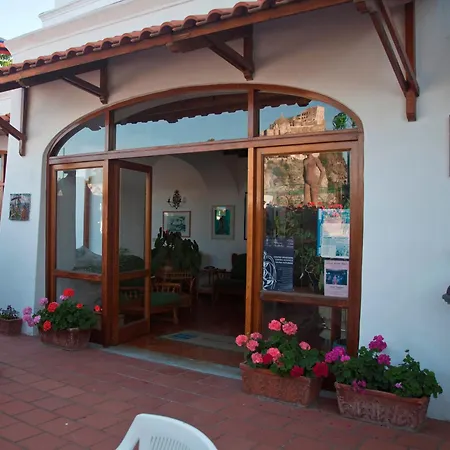 Hotel Villa Antonio-3