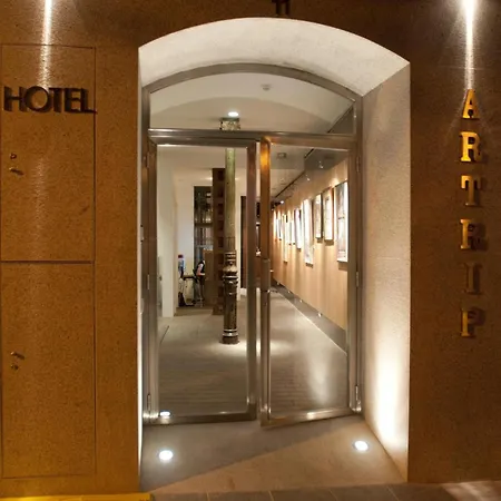Artrip Hotel-3