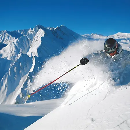 Hotel Garni Muttler Alpinresort & Spa-2