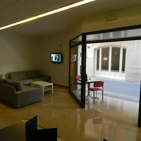 Hostal San Carlos-2