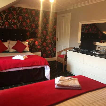 Broom Lodge-3