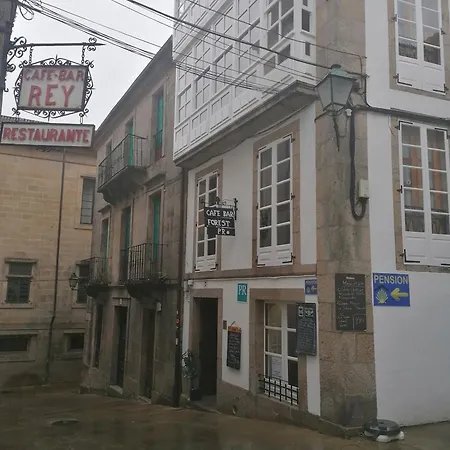 Hostal Forest-2