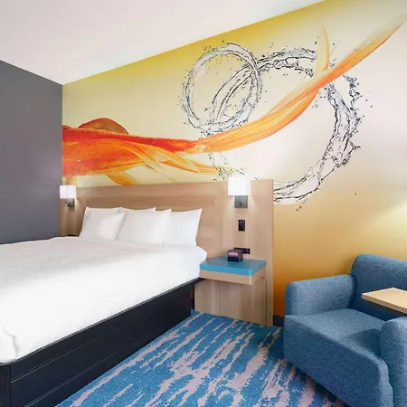 La Quinta Inn & Suites By Wyndham San Antonio Seaworld Lafb-2