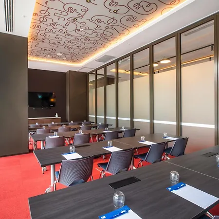 Holiday Inn Express Melbourne Little Collins By Ihg-2
