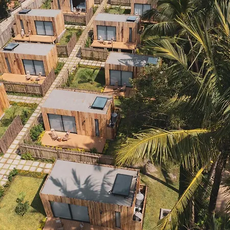 Lalagalu - Beachfront Ecocabins-3